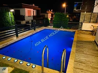 Kusadasinda Muhtesem Havuzlu Miray A3